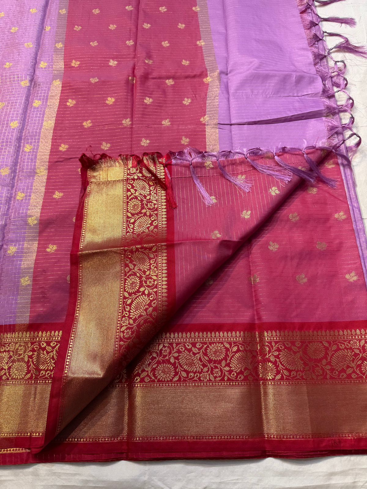 Woebegone Lavender Soft Silk Saree With Mellifluous Blouse Piece - Image 5