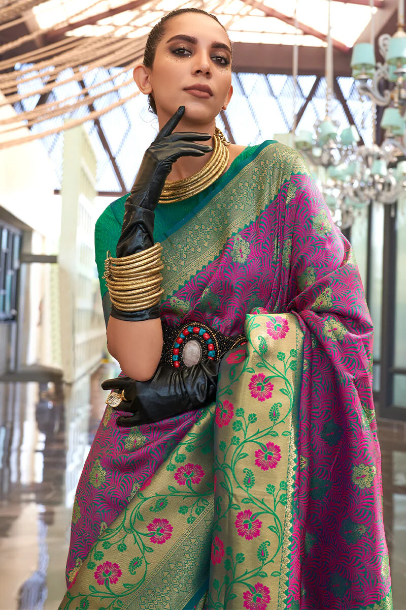 Wonderful Magenta Soft Banarasi Silk Saree With Dazzling Blouse Piece - Image 2