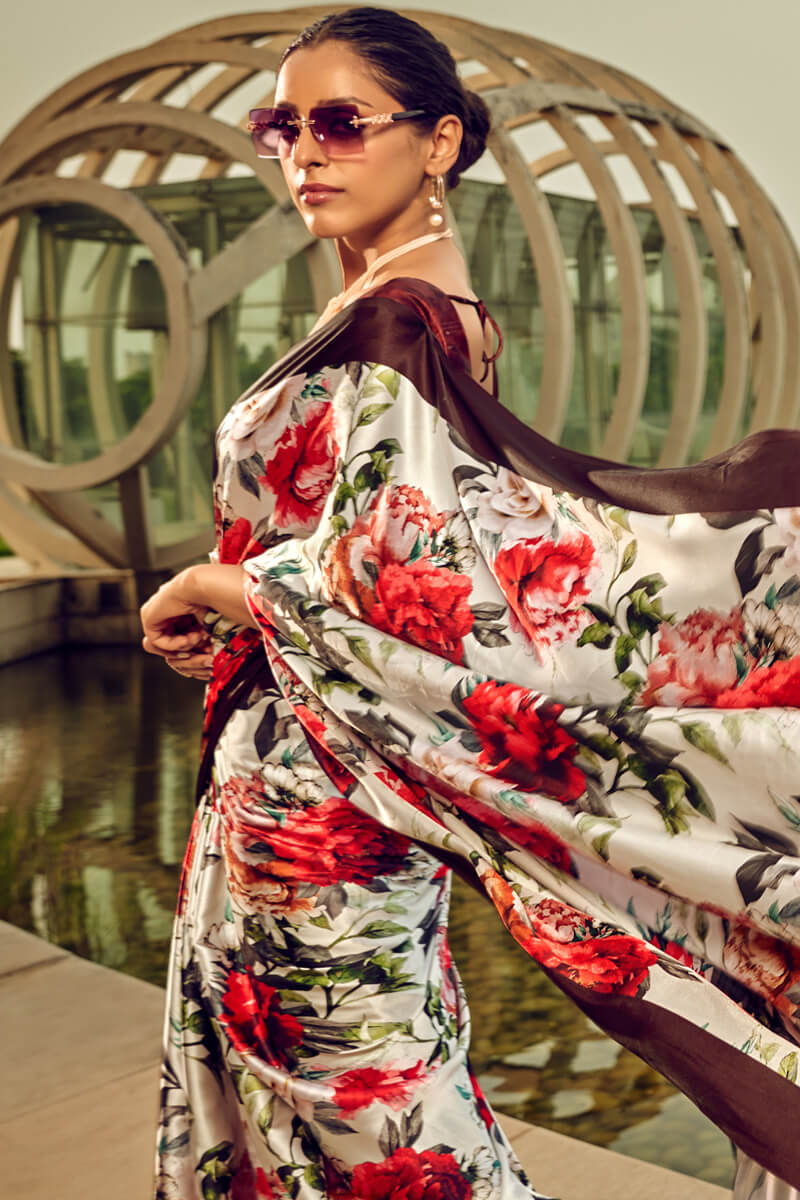 Zephyr Off White Digital Printed Satin Silk Saree With Ineffable Blouse Piece - Image 4